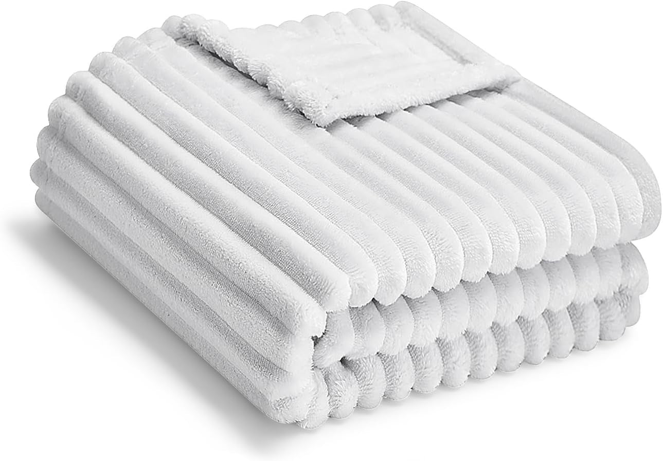 Cozy Fleece Baby Blanket | Ultra-Soft Lightweight Blanket for Newborns & Toddlers